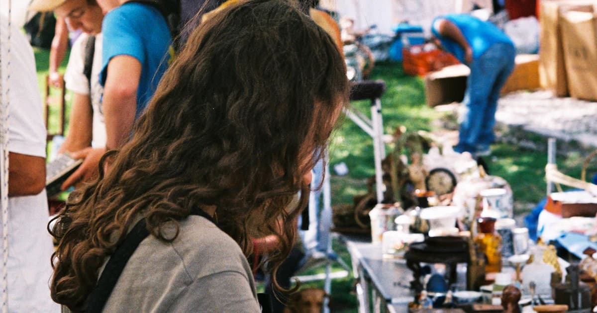 10 astuces pour chiner comme un pro en brocante